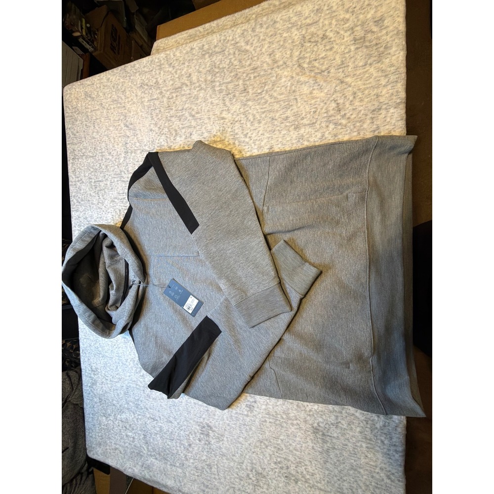VRST Pinnacle Fleece‎ Hoodie Mid Grey Men's L Moisture Wicking Zipper Pocket NWT